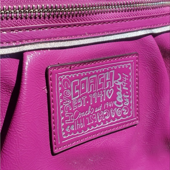SOLD - Magenta Coach Poppy Tote - Picture 3 of 13